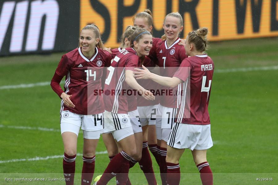 Leonie Maier, Lea Schueller, Tabea Waßmuth, Torjubel, Laura Freigang, 10.04.2021, DFB, sport, action, Fussball, April 2021, Australia, Germany, BRITA-Arena, AUS, GER, Wiesbaden, Frauen-Länderspiel, Länderspiel, Australien, Deutschland - Bild-ID: 2291418 Leonie Maier, Lea Schueller, Tabea Waßmuth, Torjubel, Laura Freigang, 10.04.2021, DFB, sport, action, Fussball, April 2021, Australia, Germany, BRITA-Arena, AUS, GER, Wiesbaden, Frauen-Länderspiel, Länderspiel, Australien, Deutschland - Bild-ID: 2291418