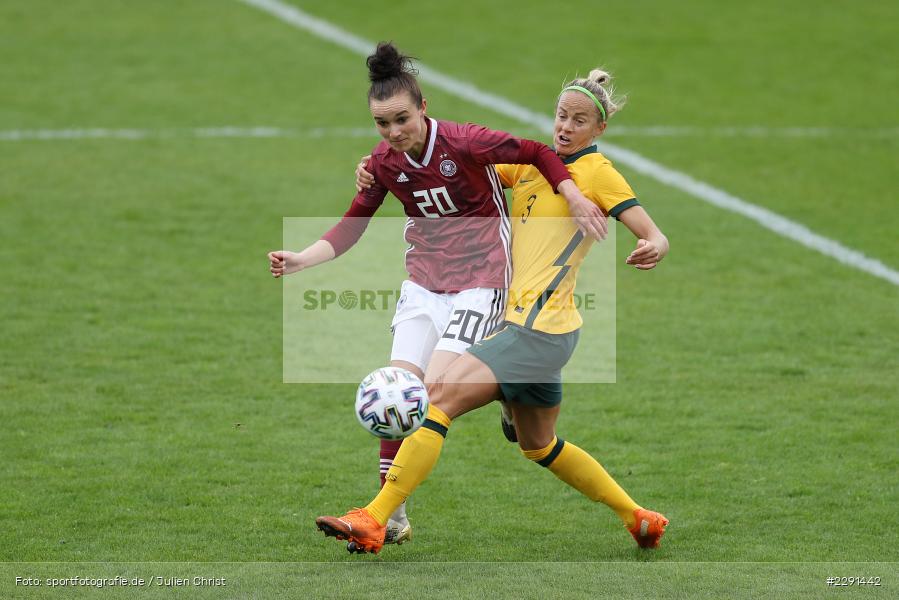 Aivi Luik, Lina Magull, 10.04.2021, DFB, sport, action, Fussball, April 2021, Australia, Germany, BRITA-Arena, AUS, GER, Wiesbaden, Frauen-Länderspiel, Länderspiel, Australien, Deutschland - Bild-ID: 2291442 Aivi Luik, Lina Magull, 10.04.2021, DFB, sport, action, Fussball, April 2021, Australia, Germany, BRITA-Arena, AUS, GER, Wiesbaden, Frauen-Länderspiel, Länderspiel, Australien, Deutschland - Bild-ID: 2291442