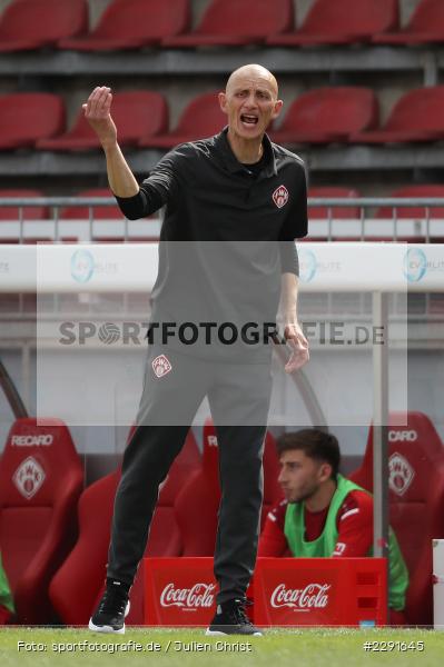 Hände, Arme, gestikuliert, Ralf Santelli, FLYERALARM Arena, Würzburg, 11.04.2021, DFL, sport, action, Fussball, Deutschland, April 2021, Saison 2020/2021, FCN, FWK, Bundesliga, 2. Bundesliga, 1. FC Nürnberg, FC Würzburger Kickers - Bild-ID: 2291645 Hände, Arme, gestikuliert, Ralf Santelli, FLYERALARM Arena, Würzburg, 11.04.2021, DFL, sport, action, Fussball, Deutschland, April 2021, Saison 2020/2021, FCN, FWK, Bundesliga, 2. Bundesliga, 1. FC Nürnberg, FC Würzburger Kickers - Bild-ID: 2291645