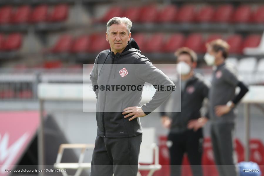 Mentaltrainer, Efthimios Kompodietas, FLYERALARM Arena, Würzburg, 11.04.2021, DFL, sport, action, Fussball, Deutschland, April 2021, Saison 2020/2021, FCN, FWK, Bundesliga, 2. Bundesliga, 1. FC Nürnberg, FC Würzburger Kickers - Bild-ID: 2291650 Mentaltrainer, Efthimios Kompodietas, FLYERALARM Arena, Würzburg, 11.04.2021, DFL, sport, action, Fussball, Deutschland, April 2021, Saison 2020/2021, FCN, FWK, Bundesliga, 2. Bundesliga, 1. FC Nürnberg, FC Würzburger Kickers - Bild-ID: 2291650