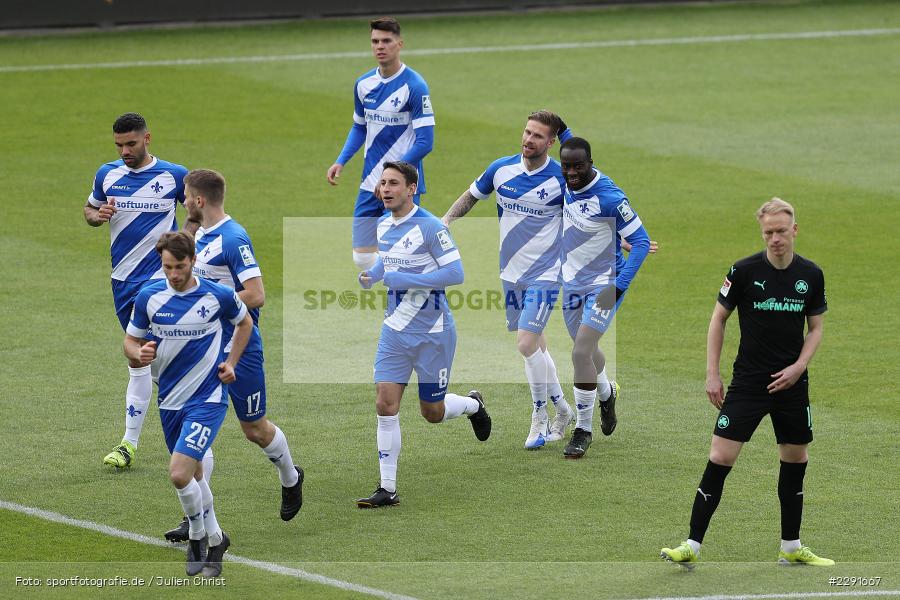 Freude, Torjubel, Erich Berko, Tobias Kempe, Merck-Stadion, Darmstadt, 16.04.2021, DFL, sport, action, Fussball, Deutschland, April 2021, Saison 2020/2021, SGF, SVD, Bundesliga, 2. Bundesliga, SpVgg Greuther Fürth, SV Darmstadt 98 - Bild-ID: 2291667 Freude, Torjubel, Erich Berko, Tobias Kempe, Merck-Stadion, Darmstadt, 16.04.2021, DFL, sport, action, Fussball, Deutschland, April 2021, Saison 2020/2021, SGF, SVD, Bundesliga, 2. Bundesliga, SpVgg Greuther Fürth, SV Darmstadt 98 - Bild-ID: 2291667