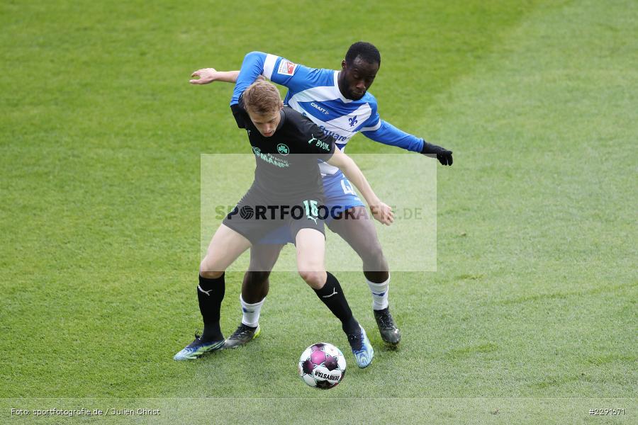 Erich Berko, Sebastian Ernst, Merck-Stadion, Darmstadt, 16.04.2021, DFL, sport, action, Fussball, Deutschland, April 2021, Saison 2020/2021, SGF, SVD, Bundesliga, 2. Bundesliga, SpVgg Greuther Fürth, SV Darmstadt 98 - Bild-ID: 2291671 Erich Berko, Sebastian Ernst, Merck-Stadion, Darmstadt, 16.04.2021, DFL, sport, action, Fussball, Deutschland, April 2021, Saison 2020/2021, SGF, SVD, Bundesliga, 2. Bundesliga, SpVgg Greuther Fürth, SV Darmstadt 98 - Bild-ID: 2291671