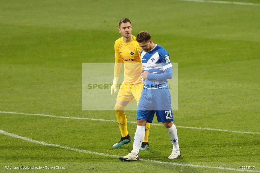 enttäuscht, Immanuel Höhn, Carl Klaus, Merck-Stadion, Darmstadt, 16.04.2021, DFL, sport, action, Fussball, Deutschland, April 2021, Saison 2020/2021, SGF, SVD, Bundesliga, 2. Bundesliga, SpVgg Greuther Fürth, SV Darmstadt 98 - Bild-ID: 2291745 enttäuscht, Immanuel Höhn, Carl Klaus, Merck-Stadion, Darmstadt, 16.04.2021, DFL, sport, action, Fussball, Deutschland, April 2021, Saison 2020/2021, SGF, SVD, Bundesliga, 2. Bundesliga, SpVgg Greuther Fürth, SV Darmstadt 98 - Bild-ID: 2291745