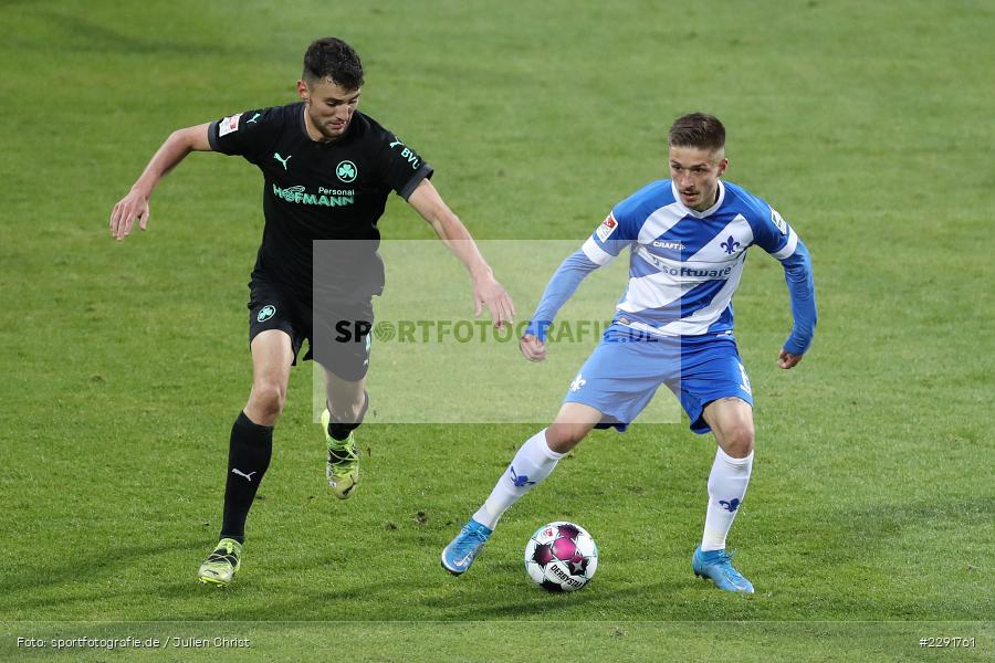 Maximilian Bauer, Marvin Mehlem, Merck-Stadion, Darmstadt, 16.04.2021, DFL, sport, action, Fussball, Deutschland, April 2021, Saison 2020/2021, SGF, SVD, Bundesliga, 2. Bundesliga, SpVgg Greuther Fürth, SV Darmstadt 98 - Bild-ID: 2291761 Maximilian Bauer, Marvin Mehlem, Merck-Stadion, Darmstadt, 16.04.2021, DFL, sport, action, Fussball, Deutschland, April 2021, Saison 2020/2021, SGF, SVD, Bundesliga, 2. Bundesliga, SpVgg Greuther Fürth, SV Darmstadt 98 - Bild-ID: 2291761
