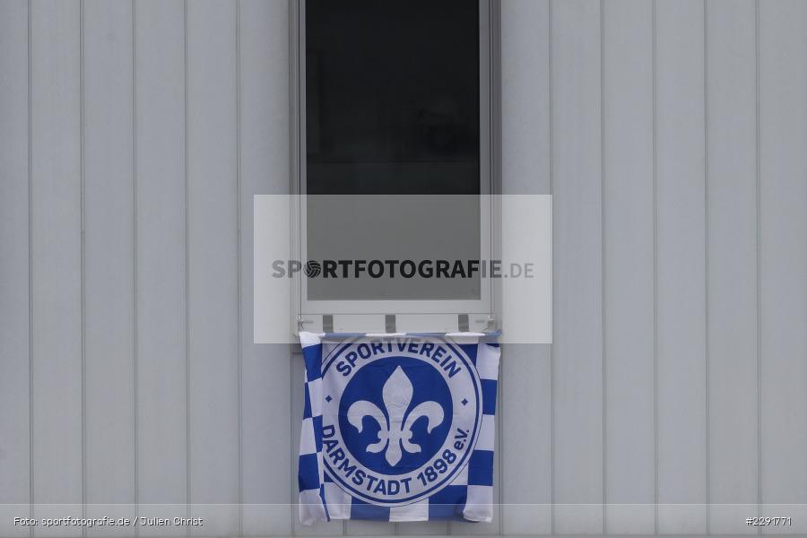 Blau Weiß, Sportverein, Fahne, Merck-Stadion, Darmstadt, 16.04.2021, DFL, sport, action, Fussball, Deutschland, April 2021, Saison 2020/2021, SGF, SVD, Bundesliga, 2. Bundesliga, SpVgg Greuther Fürth, SV Darmstadt 98 - Bild-ID: 2291771