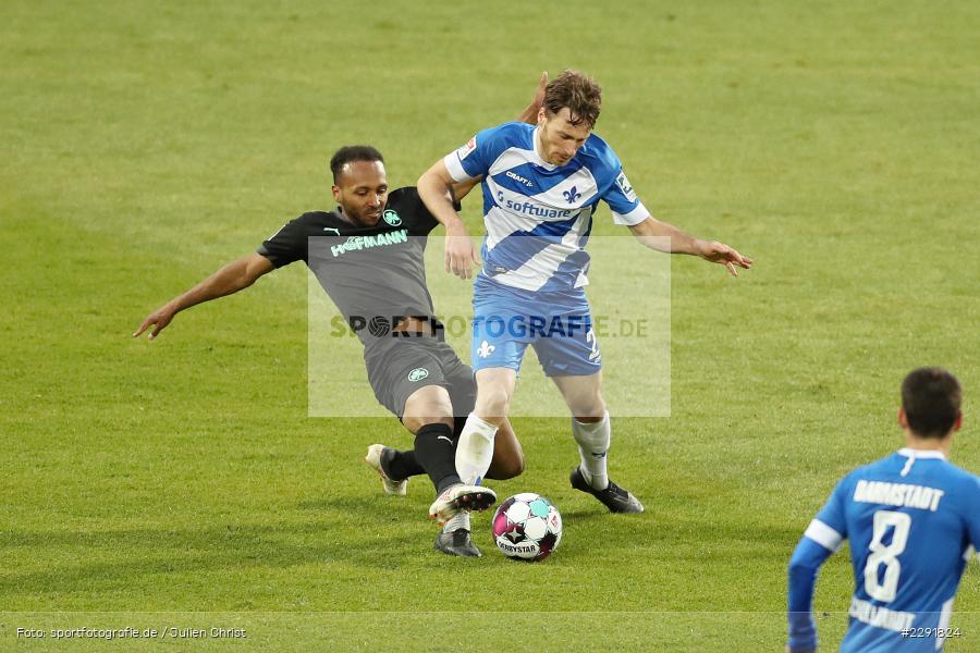 Matthias Bader, Julian Green, Merck-Stadion, Darmstadt, 16.04.2021, DFL, sport, action, Fussball, Deutschland, April 2021, Saison 2020/2021, SGF, SVD, Bundesliga, 2. Bundesliga, SpVgg Greuther Fürth, SV Darmstadt 98 - Bild-ID: 2291824 Matthias Bader, Julian Green, Merck-Stadion, Darmstadt, 16.04.2021, DFL, sport, action, Fussball, Deutschland, April 2021, Saison 2020/2021, SGF, SVD, Bundesliga, 2. Bundesliga, SpVgg Greuther Fürth, SV Darmstadt 98 - Bild-ID: 2291824