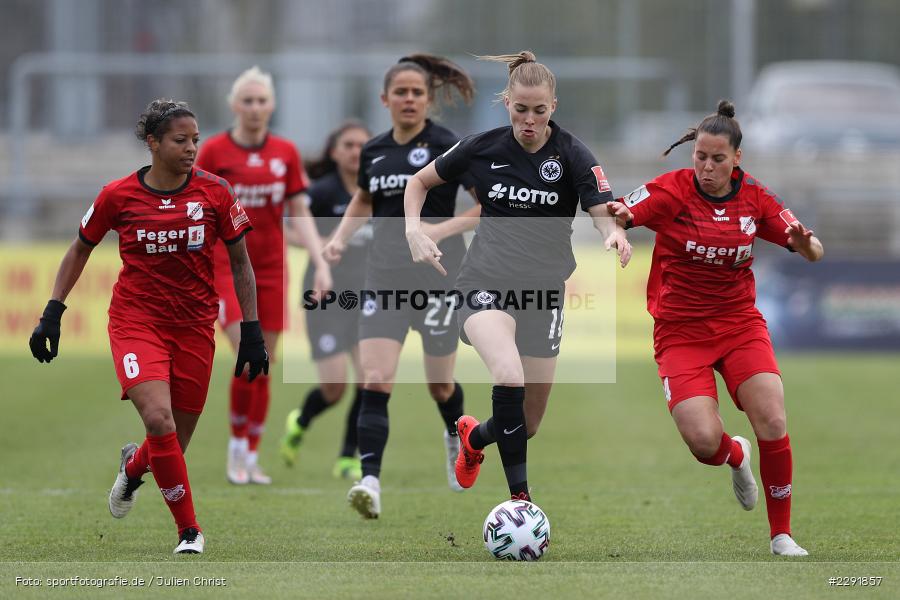 Noemi Gentile, Adrienne Jordan, Laura Freigang, Stadion am Brentanobad, Frankfurt, 18.04.2021, DFL, sport, action, Fussball, Deutschland, April 2021, Saison 2020/2021, Frauen-Bundesliga, FFBL, FLYERALARM Frauen-Bundesliga, SC Sand, Eintracht Frankfurt - Bild-ID: 2291857 Noemi Gentile, Adrienne Jordan, Laura Freigang, Stadion am Brentanobad, Frankfurt, 18.04.2021, DFL, sport, action, Fussball, Deutschland, April 2021, Saison 2020/2021, Frauen-Bundesliga, FFBL, FLYERALARM Frauen-Bundesliga, SC Sand, Eintracht Frankfurt - Bild-ID: 2291857