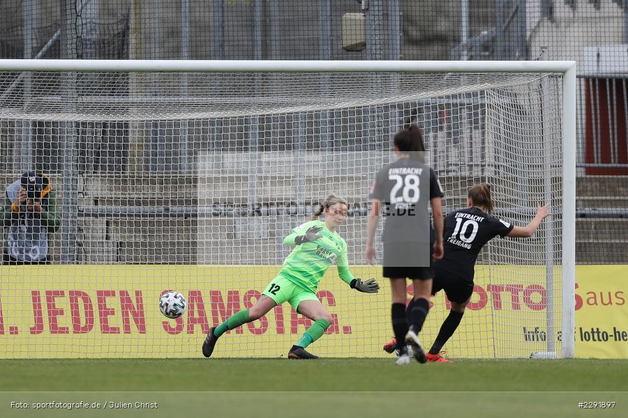 Elfmeter, Tor, Laura Freigang, Stadion am Brentanobad, Frankfurt, 18.04.2021, DFL, sport, action, Fussball, Deutschland, April 2021, Saison 2020/2021, Frauen-Bundesliga, FFBL, FLYERALARM Frauen-Bundesliga, SC Sand, Eintracht Frankfurt - Bild-ID: 2291897 Elfmeter, Tor, Laura Freigang, Stadion am Brentanobad, Frankfurt, 18.04.2021, DFL, sport, action, Fussball, Deutschland, April 2021, Saison 2020/2021, Frauen-Bundesliga, FFBL, FLYERALARM Frauen-Bundesliga, SC Sand, Eintracht Frankfurt - Bild-ID: 2291897