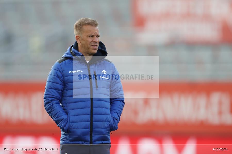 Trainer, Markus Anfang, FLYERALARM-Arena, Würzburg, 20.04.2021, DFL, sport, action, Fussball, Deutschland, April 2021, Saison 2020/2021, SVD, FWK, Bundesliga, 2. Bundesliga, SV Darmstadt 98, FC Würzburger Kickers - Bild-ID: 2292056 Trainer, Markus Anfang, FLYERALARM-Arena, Würzburg, 20.04.2021, DFL, sport, action, Fussball, Deutschland, April 2021, Saison 2020/2021, SVD, FWK, Bundesliga, 2. Bundesliga, SV Darmstadt 98, FC Würzburger Kickers - Bild-ID: 2292056