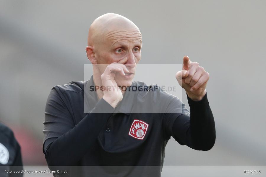 Hände, Arme, gestikuliert, Ralf Santelli, FLYERALARM-Arena, Würzburg, 20.04.2021, DFL, sport, action, Fussball, Deutschland, April 2021, Saison 2020/2021, SVD, FWK, Bundesliga, 2. Bundesliga, SV Darmstadt 98, FC Würzburger Kickers - Bild-ID: 2292068