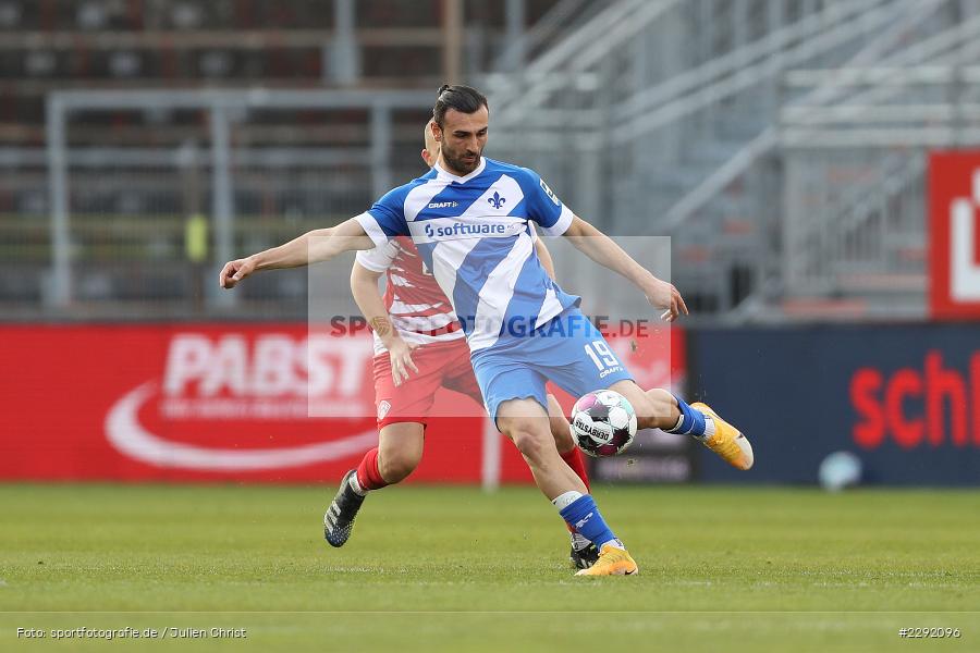 Serdar Dursun, FLYERALARM-Arena, Würzburg, 20.04.2021, DFL, sport, action, Fussball, Deutschland, April 2021, Saison 2020/2021, SVD, FWK, Bundesliga, 2. Bundesliga, SV Darmstadt 98, FC Würzburger Kickers - Bild-ID: 2292096