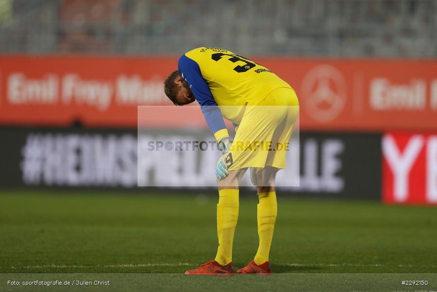 enttäuscht, Hendrik Bonmann, FLYERALARM-Arena, Würzburg, 20.04.2021, DFL, sport, action, Fussball, Deutschland, April 2021, Saison 2020/2021, SVD, FWK, Bundesliga, 2. Bundesliga, SV Darmstadt 98, FC Würzburger Kickers - Bild-ID: 2292150