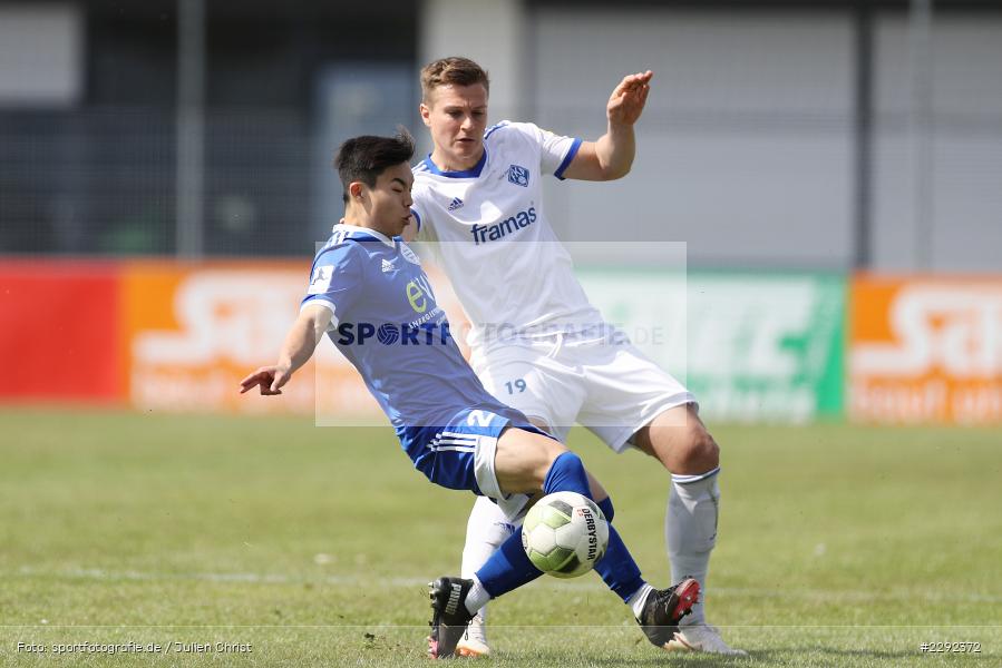 Moritz Zimmer, Mingi Kang, Main-Echo Arena, Alzenau, 24.04.2021, DFB, sport, action, Fussball, Deutschland, April 2021, Saison 2020/2021, FKP, FCB, 4. Liga, Regionalliga, Regionalliga Südwest, FK Pirmasens, FC Bayern Alzenau - Bild-ID: 2292372 Moritz Zimmer, Mingi Kang, Main-Echo Arena, Alzenau, 24.04.2021, DFB, sport, action, Fussball, Deutschland, April 2021, Saison 2020/2021, FKP, FCB, 4. Liga, Regionalliga, Regionalliga Südwest, FK Pirmasens, FC Bayern Alzenau - Bild-ID: 2292372