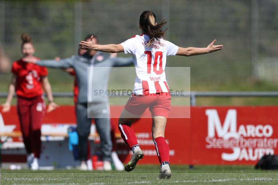 Torjubel, Medina Desic, Soccergirl Sportpark, Würzburg, 25.04.2021, DFL, sport, action, Fussball, Deutschland, April 2021, Saison 2020/2021, FFC, FWK, Frauen, Süd, 2. Frauen-Bundesliga, 1. FFC Niederkirchen, FC Würzburger Kickers - Bild-ID: 2292524