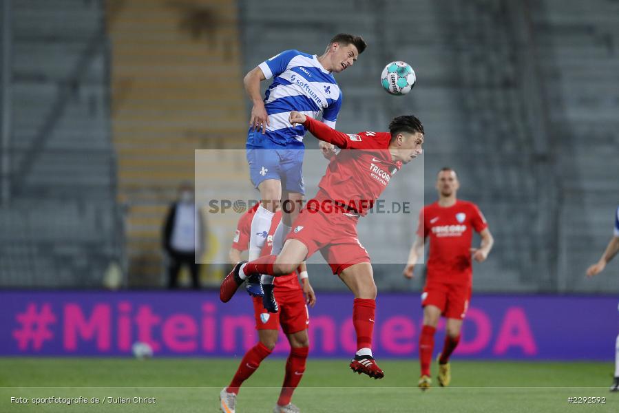 Robert Zulj, Nicolai Rapp, Merck-Stadion, Darmstadt, 26.04.2021, DFL, sport, action, Fussball, Deutschland, April 2021, Saison 2020/2021, BOC, SVD, Bundesliga, 2. Bundesliga, VfL Bochum, SV Darmstadt 98 - Bild-ID: 2292592 Robert Zulj, Nicolai Rapp, Merck-Stadion, Darmstadt, 26.04.2021, DFL, sport, action, Fussball, Deutschland, April 2021, Saison 2020/2021, BOC, SVD, Bundesliga, 2. Bundesliga, VfL Bochum, SV Darmstadt 98 - Bild-ID: 2292592