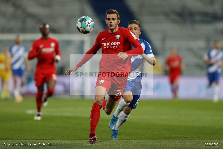 Marvin Mehlem, Maxim Leitsch, Merck-Stadion, Darmstadt, 26.04.2021, DFL, sport, action, Fussball, Deutschland, April 2021, Saison 2020/2021, BOC, SVD, Bundesliga, 2. Bundesliga, VfL Bochum, SV Darmstadt 98 - Bild-ID: 2292597 Marvin Mehlem, Maxim Leitsch, Merck-Stadion, Darmstadt, 26.04.2021, DFL, sport, action, Fussball, Deutschland, April 2021, Saison 2020/2021, BOC, SVD, Bundesliga, 2. Bundesliga, VfL Bochum, SV Darmstadt 98 - Bild-ID: 2292597