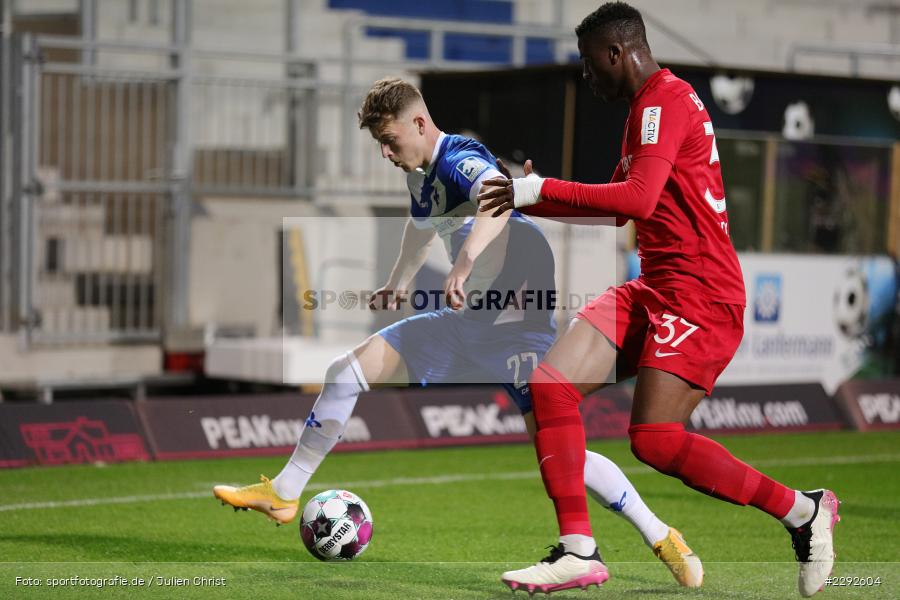Armel Bella Kotchap, Tim Skarke, Merck-Stadion, Darmstadt, 26.04.2021, DFL, sport, action, Fussball, Deutschland, April 2021, Saison 2020/2021, BOC, SVD, Bundesliga, 2. Bundesliga, VfL Bochum, SV Darmstadt 98 - Bild-ID: 2292604 Armel Bella Kotchap, Tim Skarke, Merck-Stadion, Darmstadt, 26.04.2021, DFL, sport, action, Fussball, Deutschland, April 2021, Saison 2020/2021, BOC, SVD, Bundesliga, 2. Bundesliga, VfL Bochum, SV Darmstadt 98 - Bild-ID: 2292604