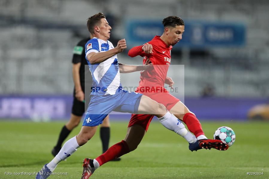 Nicolai Rapp, Robert Zulj, Merck-Stadion, Darmstadt, 26.04.2021, DFL, sport, action, Fussball, Deutschland, April 2021, Saison 2020/2021, BOC, SVD, Bundesliga, 2. Bundesliga, VfL Bochum, SV Darmstadt 98 - Bild-ID: 2292624 Nicolai Rapp, Robert Zulj, Merck-Stadion, Darmstadt, 26.04.2021, DFL, sport, action, Fussball, Deutschland, April 2021, Saison 2020/2021, BOC, SVD, Bundesliga, 2. Bundesliga, VfL Bochum, SV Darmstadt 98 - Bild-ID: 2292624
