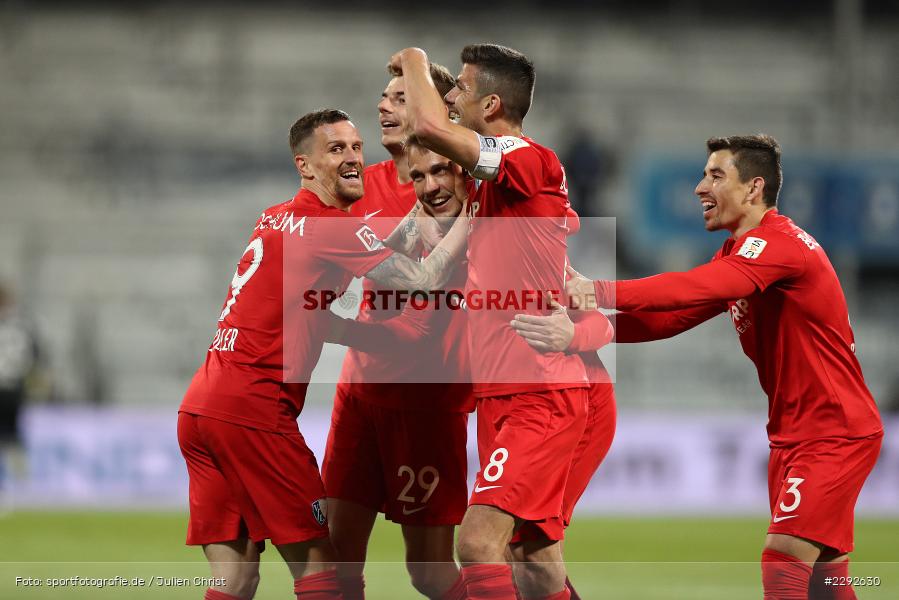 Emotionen, Tor, Torjubel, Maxim Leitsch, Anthony Losilla, Simon Zoller, Robert Tesche, Merck-Stadion, Darmstadt, 26.04.2021, DFL, sport, action, Fussball, Deutschland, April 2021, Saison 2020/2021, BOC, SVD, Bundesliga, 2. Bundesliga, VfL Bochum, SV Darmstadt 98 - Bild-ID: 2292630 Emotionen, Tor, Torjubel, Maxim Leitsch, Anthony Losilla, Simon Zoller, Robert Tesche, Merck-Stadion, Darmstadt, 26.04.2021, DFL, sport, action, Fussball, Deutschland, April 2021, Saison 2020/2021, BOC, SVD, Bundesliga, 2. Bundesliga, VfL Bochum, SV Darmstadt 98 - Bild-ID: 2292630