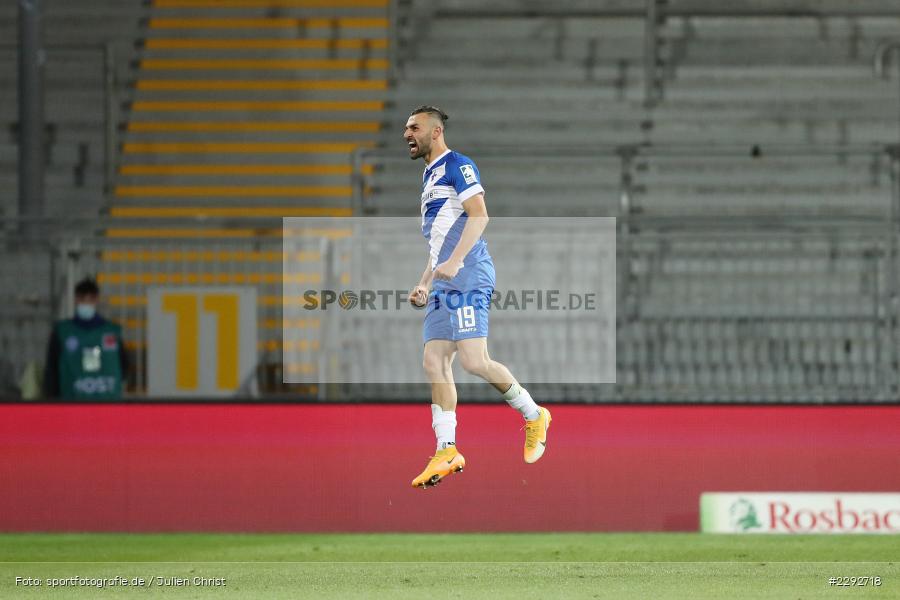 Torjubel, Serdar Dursun, Merck-Stadion, Darmstadt, 26.04.2021, DFL, sport, action, Fussball, Deutschland, April 2021, Saison 2020/2021, BOC, SVD, Bundesliga, 2. Bundesliga, VfL Bochum, SV Darmstadt 98 - Bild-ID: 2292718 Torjubel, Serdar Dursun, Merck-Stadion, Darmstadt, 26.04.2021, DFL, sport, action, Fussball, Deutschland, April 2021, Saison 2020/2021, BOC, SVD, Bundesliga, 2. Bundesliga, VfL Bochum, SV Darmstadt 98 - Bild-ID: 2292718