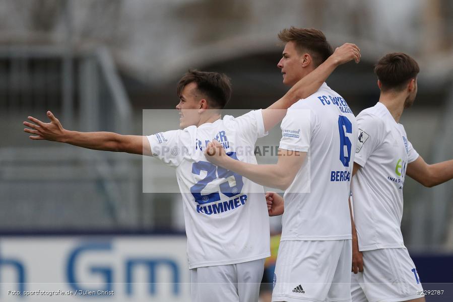 Hände, Gestik, Jubel, Luca Bergmann, Jonas Kummer, Main-Echo Arena, Alzenau, 28.04.2021, sport, action, Fussball, Deutschland, April 2021, Saison 2020/2021, OFC, FCB, Viertelfinale, Hessenpokal, Kickers Offenbach, FC Bayern Alzenau - Bild-ID: 2292787