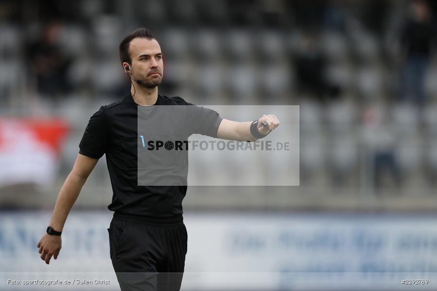 gestikuliert, Gestik, Schiedsrichter, Joshua Herbert, Main-Echo Arena, Alzenau, 28.04.2021, sport, action, Fussball, Deutschland, April 2021, Saison 2020/2021, OFC, FCB, Viertelfinale, Hessenpokal, Kickers Offenbach, FC Bayern Alzenau - Bild-ID: 2292789 gestikuliert, Gestik, Schiedsrichter, Joshua Herbert, Main-Echo Arena, Alzenau, 28.04.2021, sport, action, Fussball, Deutschland, April 2021, Saison 2020/2021, OFC, FCB, Viertelfinale, Hessenpokal, Kickers Offenbach, FC Bayern Alzenau - Bild-ID: 2292789