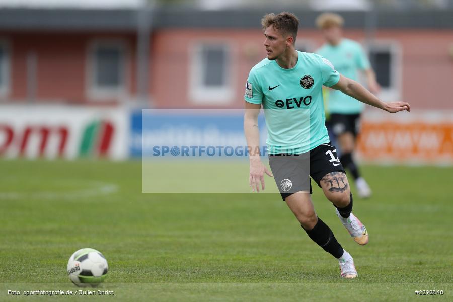 Luka Garic, Main-Echo Arena, Alzenau, 28.04.2021, sport, action, Fussball, Deutschland, April 2021, Saison 2020/2021, OFC, FCB, Viertelfinale, Hessenpokal, Kickers Offenbach, FC Bayern Alzenau - Bild-ID: 2292848