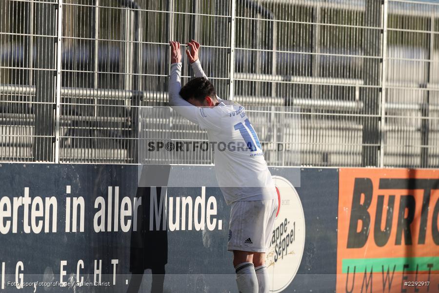 Frust, Enttäuscht, Hadert, Chance, Mahdi Mehnatgir, Main-Echo Arena, Alzenau, 04.05.2021, sport, action, Fussball, Deutschland, Mai 2021, Saison 2020/2021, 4. Liga, Regionalliga Südwest, Regionalliga, FCG, FCB, FC Gießen, FC Bayern Alzenau - Bild-ID: 2292917 Frust, Enttäuscht, Hadert, Chance, Mahdi Mehnatgir, Main-Echo Arena, Alzenau, 04.05.2021, sport, action, Fussball, Deutschland, Mai 2021, Saison 2020/2021, 4. Liga, Regionalliga Südwest, Regionalliga, FCG, FCB, FC Gießen, FC Bayern Alzenau - Bild-ID: 2292917