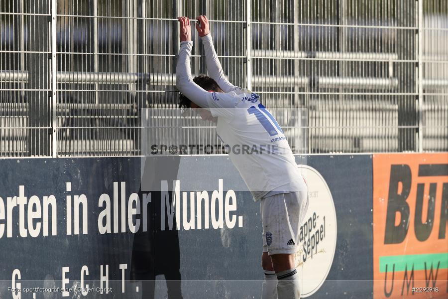 Frust, Enttäuscht, Hadert, Chance, Mahdi Mehnatgir, Main-Echo Arena, Alzenau, 04.05.2021, sport, action, Fussball, Deutschland, Mai 2021, Saison 2020/2021, 4. Liga, Regionalliga Südwest, Regionalliga, FCG, FCB, FC Gießen, FC Bayern Alzenau - Bild-ID: 2292918 Frust, Enttäuscht, Hadert, Chance, Mahdi Mehnatgir, Main-Echo Arena, Alzenau, 04.05.2021, sport, action, Fussball, Deutschland, Mai 2021, Saison 2020/2021, 4. Liga, Regionalliga Südwest, Regionalliga, FCG, FCB, FC Gießen, FC Bayern Alzenau - Bild-ID: 2292918