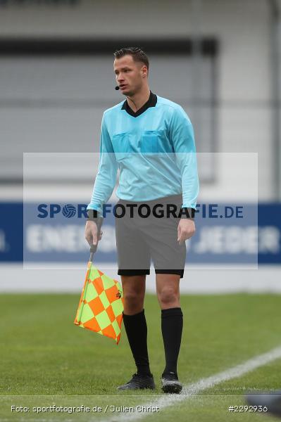 Assistent, Schiedsrichter, Christian Schäffner, Main-Echo Arena, Alzenau, 04.05.2021, sport, action, Fussball, Deutschland, Mai 2021, Saison 2020/2021, 4. Liga, Regionalliga Südwest, Regionalliga, FCG, FCB, FC Gießen, FC Bayern Alzenau - Bild-ID: 2292936 Assistent, Schiedsrichter, Christian Schäffner, Main-Echo Arena, Alzenau, 04.05.2021, sport, action, Fussball, Deutschland, Mai 2021, Saison 2020/2021, 4. Liga, Regionalliga Südwest, Regionalliga, FCG, FCB, FC Gießen, FC Bayern Alzenau - Bild-ID: 2292936