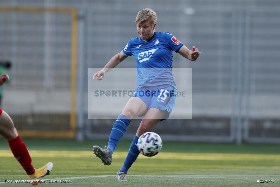Paulina Krumbiegel, Dietmar-Hopp-Stadion, Sinsheim, 07.05.2021, DFL, sport, action, Fussball, Deutschland, Mai 2021, Saison 2020/2021, SCS, TSG, Bundesliga, FLYERALARM Frauen-Bundesliga, Frauen, FFBL, SC Sand, TSG 1899 Hoffenheim - Bild-ID: 2292976