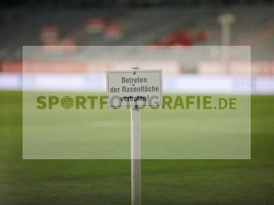 Fotos von FC Würzburger Kickers - SV Darmstadt 98 auf sportfotografie.de