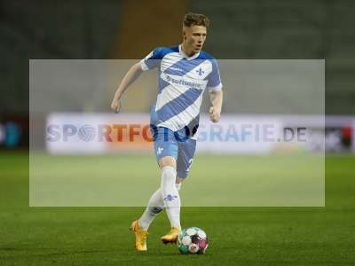 Fotos von SV Darmstadt 98 - VfL Bochum auf sportfotografie.de