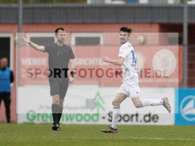Fotos von FC Bayern Alzenau - Kickers Offenbach auf sportfotografie.de