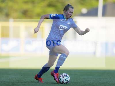 Fotos von TSG Hoffenheim - SC Sand auf sportfotografie.de