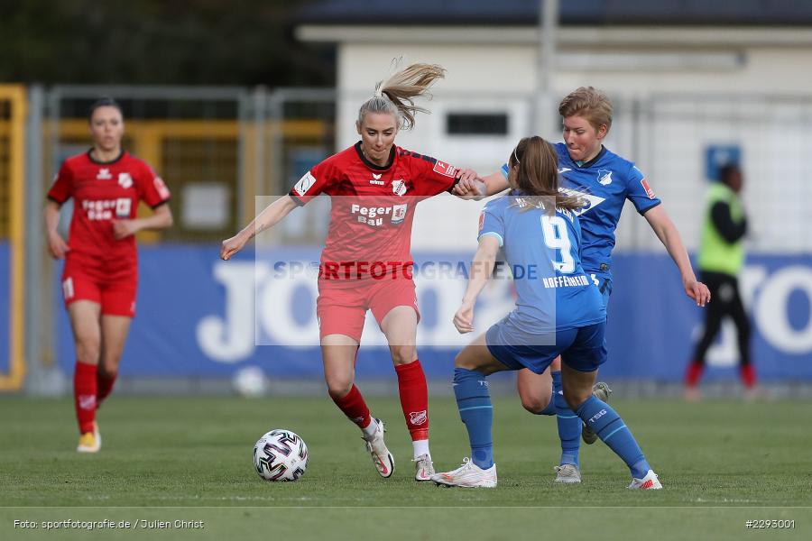 Paulina Krumbiegel, Katharina Naschenweng, Chiara Loos, Dietmar-Hopp-Stadion, Sinsheim, 07.05.2021, DFL, sport, action, Fussball, Deutschland, Mai 2021, Saison 2020/2021, SCS, TSG, Bundesliga, FLYERALARM Frauen-Bundesliga, Frauen, FFBL, SC Sand, TSG 1899 Hoffenheim - Bild-ID: 2293001 Paulina Krumbiegel, Katharina Naschenweng, Chiara Loos, Dietmar-Hopp-Stadion, Sinsheim, 07.05.2021, DFL, sport, action, Fussball, Deutschland, Mai 2021, Saison 2020/2021, SCS, TSG, Bundesliga, FLYERALARM Frauen-Bundesliga, Frauen, FFBL, SC Sand, TSG 1899 Hoffenheim - Bild-ID: 2293001