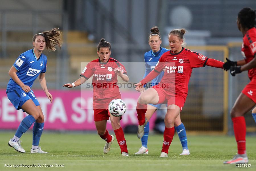 Noemi Gentile, Patrycja Balcerzak, Dietmar-Hopp-Stadion, Sinsheim, 07.05.2021, DFL, sport, action, Fussball, Deutschland, Mai 2021, Saison 2020/2021, SCS, TSG, Bundesliga, FLYERALARM Frauen-Bundesliga, Frauen, FFBL, SC Sand, TSG 1899 Hoffenheim - Bild-ID: 2293015 Noemi Gentile, Patrycja Balcerzak, Dietmar-Hopp-Stadion, Sinsheim, 07.05.2021, DFL, sport, action, Fussball, Deutschland, Mai 2021, Saison 2020/2021, SCS, TSG, Bundesliga, FLYERALARM Frauen-Bundesliga, Frauen, FFBL, SC Sand, TSG 1899 Hoffenheim - Bild-ID: 2293015