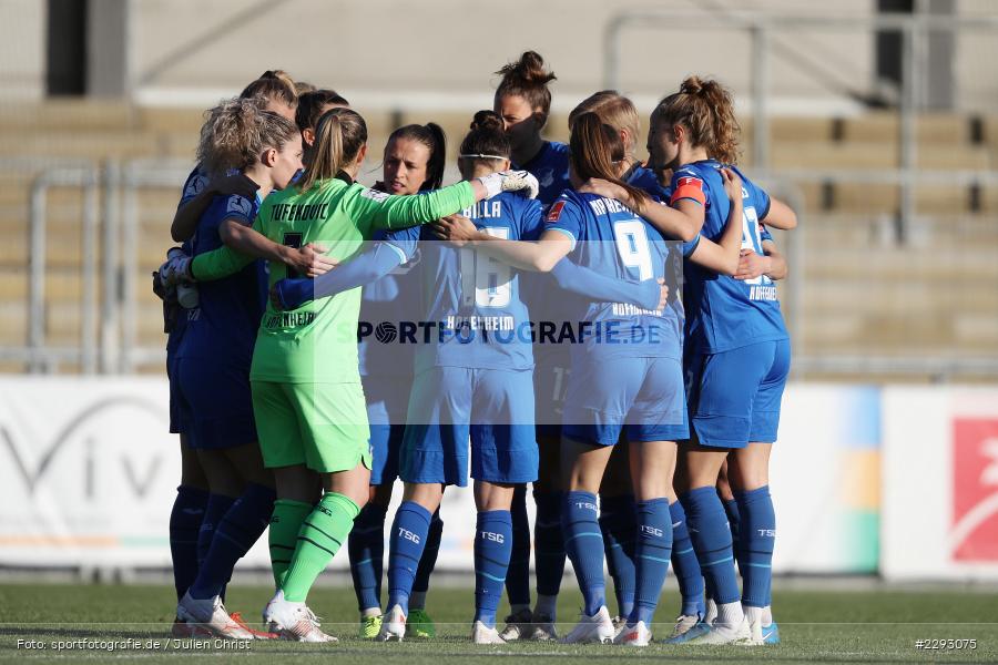 Franziska Harsch, Isabella Hartig, Luana Bühler, Torwart Martina Tufekovic, Fabienne Dongus, Katharina Naschenweng, Nicole Billa, Mannschaftskreis, Dietmar-Hopp-Stadion, Sinsheim, 07.05.2021, DFL, sport, action, Fussball, Deutschland, Mai 2021, Saison 2020/2021, SCS, TSG, Bundesliga, FLYERALARM Frauen-Bundesliga, Frauen, FFBL, SC Sand, TSG 1899 Hoffenheim - Bild-ID: 2293075 Franziska Harsch, Isabella Hartig, Luana Bühler, Torwart Martina Tufekovic, Fabienne Dongus, Katharina Naschenweng, Nicole Billa, Mannschaftskreis, Dietmar-Hopp-Stadion, Sinsheim, 07.05.2021, DFL, sport, action, Fussball, Deutschland, Mai 2021, Saison 2020/2021, SCS, TSG, Bundesliga, FLYERALARM Frauen-Bundesliga, Frauen, FFBL, SC Sand, TSG 1899 Hoffenheim - Bild-ID: 2293075