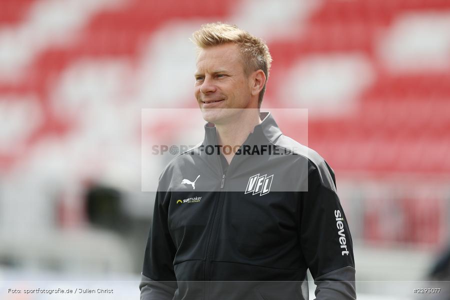 Trainer, Markus Feldhoff, FLYERALARM Arena, Würzburg, 08.05.2021, DFL, sport, action, Fussball, Deutschland, Mai 2021, Saison 2020/2021, OSN, FWK, Bundesliga, 2. Bundesliga, VfL Osnabrück, FC Würzburger Kickers - Bild-ID: 2293077 Trainer, Markus Feldhoff, FLYERALARM Arena, Würzburg, 08.05.2021, DFL, sport, action, Fussball, Deutschland, Mai 2021, Saison 2020/2021, OSN, FWK, Bundesliga, 2. Bundesliga, VfL Osnabrück, FC Würzburger Kickers - Bild-ID: 2293077