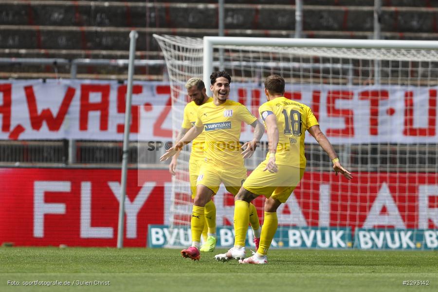 Tor, Torjubel, Ludovit Reis, FLYERALARM Arena, Würzburg, 08.05.2021, DFL, sport, action, Fussball, Deutschland, Mai 2021, Saison 2020/2021, OSN, FWK, Bundesliga, 2. Bundesliga, VfL Osnabrück, FC Würzburger Kickers - Bild-ID: 2293142 Tor, Torjubel, Ludovit Reis, FLYERALARM Arena, Würzburg, 08.05.2021, DFL, sport, action, Fussball, Deutschland, Mai 2021, Saison 2020/2021, OSN, FWK, Bundesliga, 2. Bundesliga, VfL Osnabrück, FC Würzburger Kickers - Bild-ID: 2293142