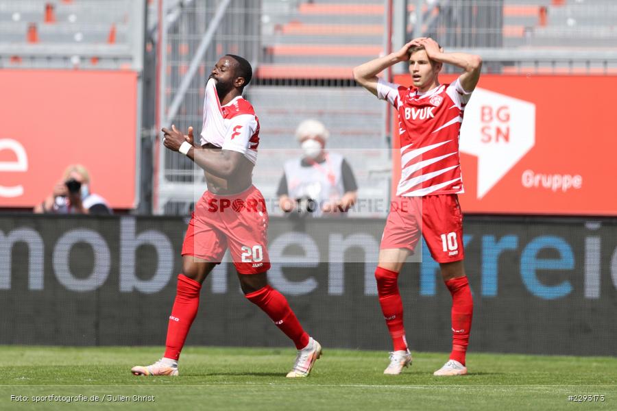 Enttäuscht, Emotione, Marvin Pieringer, Ridge Munsy, FLYERALARM Arena, Würzburg, 08.05.2021, DFL, sport, action, Fussball, Deutschland, Mai 2021, Saison 2020/2021, OSN, FWK, Bundesliga, 2. Bundesliga, VfL Osnabrück, FC Würzburger Kickers - Bild-ID: 2293173 Enttäuscht, Emotione, Marvin Pieringer, Ridge Munsy, FLYERALARM Arena, Würzburg, 08.05.2021, DFL, sport, action, Fussball, Deutschland, Mai 2021, Saison 2020/2021, OSN, FWK, Bundesliga, 2. Bundesliga, VfL Osnabrück, FC Würzburger Kickers - Bild-ID: 2293173