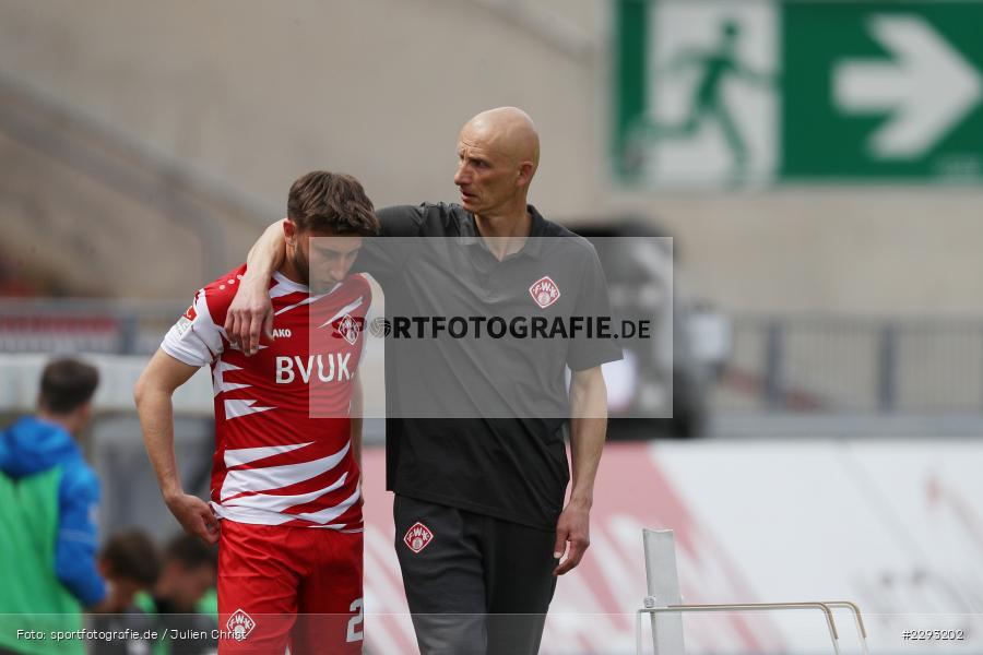 Ralf Santelli, Dominik Meisel, FLYERALARM Arena, Würzburg, 08.05.2021, DFL, sport, action, Fussball, Deutschland, Mai 2021, Saison 2020/2021, OSN, FWK, Bundesliga, 2. Bundesliga, VfL Osnabrück, FC Würzburger Kickers - Bild-ID: 2293202 Ralf Santelli, Dominik Meisel, FLYERALARM Arena, Würzburg, 08.05.2021, DFL, sport, action, Fussball, Deutschland, Mai 2021, Saison 2020/2021, OSN, FWK, Bundesliga, 2. Bundesliga, VfL Osnabrück, FC Würzburger Kickers - Bild-ID: 2293202