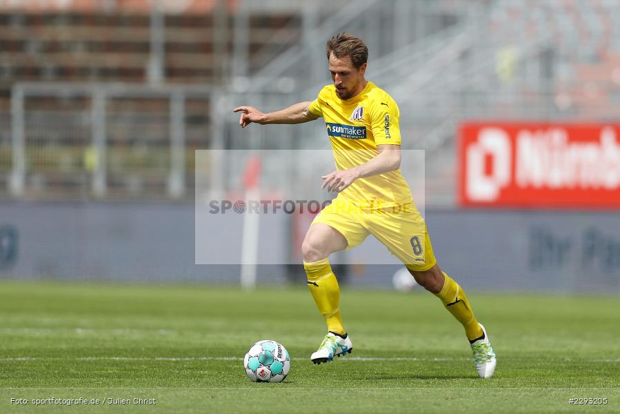 Ulrich Taffertshofer, FLYERALARM Arena, Würzburg, 08.05.2021, DFL, sport, action, Fussball, Deutschland, Mai 2021, Saison 2020/2021, OSN, FWK, Bundesliga, 2. Bundesliga, VfL Osnabrück, FC Würzburger Kickers - Bild-ID: 2293205 Ulrich Taffertshofer, FLYERALARM Arena, Würzburg, 08.05.2021, DFL, sport, action, Fussball, Deutschland, Mai 2021, Saison 2020/2021, OSN, FWK, Bundesliga, 2. Bundesliga, VfL Osnabrück, FC Würzburger Kickers - Bild-ID: 2293205