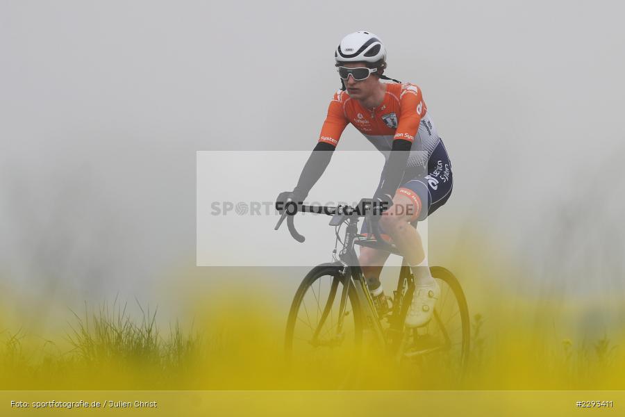 Billingshaeuser Strasse, 13.05.2021, sport, action, Cycle, Deutschland, Mai 2021, Karbach, MSP, 33. Main-Spessart-Rundfahrt, Radrennen, Radsport, Rad - Bild-ID: 2293411 Billingshaeuser Strasse, 13.05.2021, sport, action, Cycle, Deutschland, Mai 2021, Karbach, MSP, 33. Main-Spessart-Rundfahrt, Radrennen, Radsport, Rad - Bild-ID: 2293411