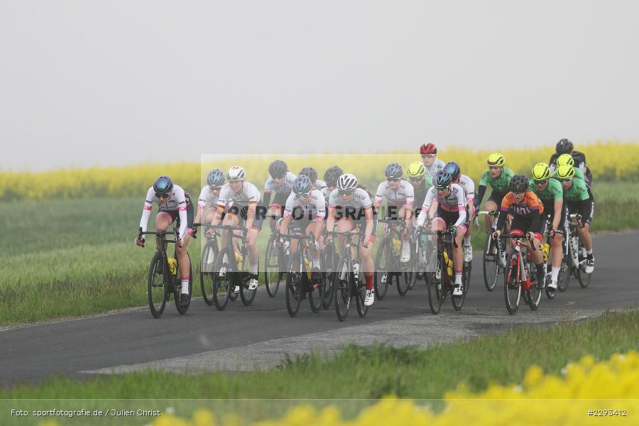 Billingshaeuser Strasse, 13.05.2021, sport, action, Cycle, Deutschland, Mai 2021, Karbach, MSP, 33. Main-Spessart-Rundfahrt, Radrennen, Radsport, Rad - Bild-ID: 2293412 Billingshaeuser Strasse, 13.05.2021, sport, action, Cycle, Deutschland, Mai 2021, Karbach, MSP, 33. Main-Spessart-Rundfahrt, Radrennen, Radsport, Rad - Bild-ID: 2293412