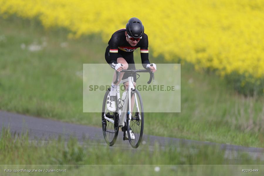Billingshaeuser Strasse, 13.05.2021, sport, action, Cycle, Deutschland, Mai 2021, Karbach, MSP, 33. Main-Spessart-Rundfahrt, Radrennen, Radsport, Rad - Bild-ID: 2293499 Billingshaeuser Strasse, 13.05.2021, sport, action, Cycle, Deutschland, Mai 2021, Karbach, MSP, 33. Main-Spessart-Rundfahrt, Radrennen, Radsport, Rad - Bild-ID: 2293499