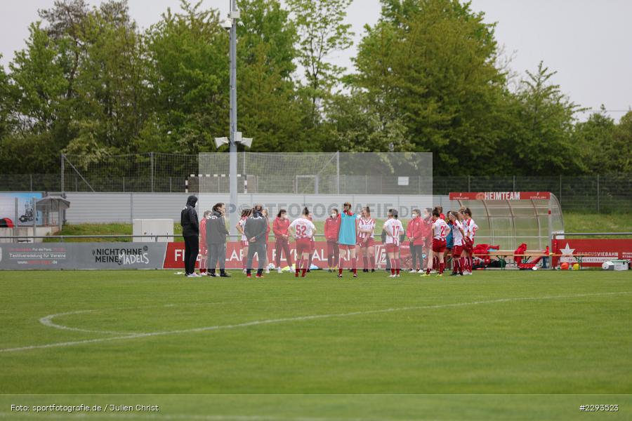 Mannschaftskreis, Soccergirl Sportpark, Würzburg, 14.05.2021, DFL, sport, action, Fussball, Deutschland, Mai 2021, Saison 2020/2021, FCI, FWK, Frauen, Süd, 2. Frauen-Bundesliga, FC Ingolstadt, FC Würzburger Kickers - Bild-ID: 2293523