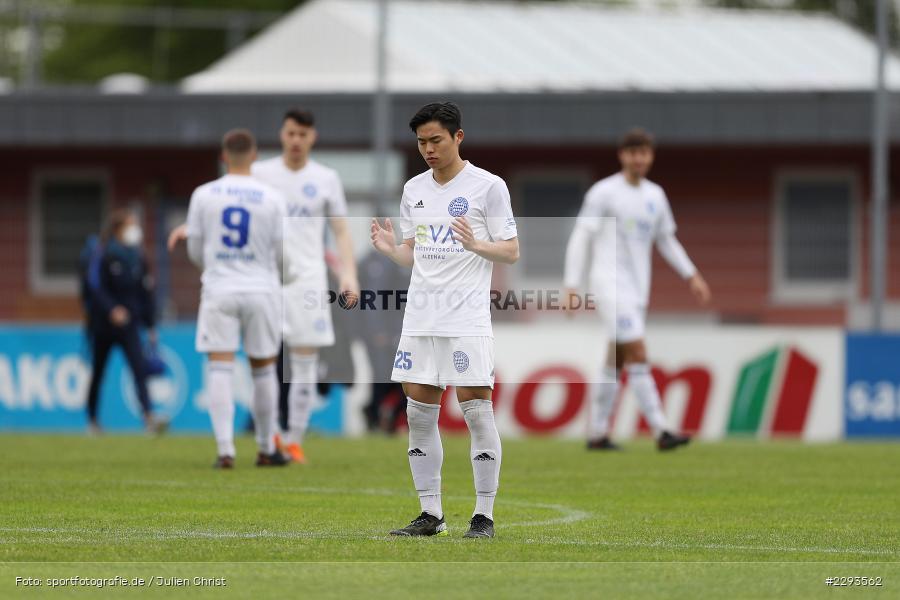 Gestik, Mingi Kang, Main-Echo Arena, Alzenau, 15.05.2021, DFB, sport, action, Fussball, Deutschland, Mai 2021, Saison 2020/2021, TSV, FCB, 4. Liga, Regionalliga, Regionalliga Südwest, TSV Schott Mainz, FC Bayern Alzenau - Bild-ID: 2293562 Gestik, Mingi Kang, Main-Echo Arena, Alzenau, 15.05.2021, DFB, sport, action, Fussball, Deutschland, Mai 2021, Saison 2020/2021, TSV, FCB, 4. Liga, Regionalliga, Regionalliga Südwest, TSV Schott Mainz, FC Bayern Alzenau - Bild-ID: 2293562