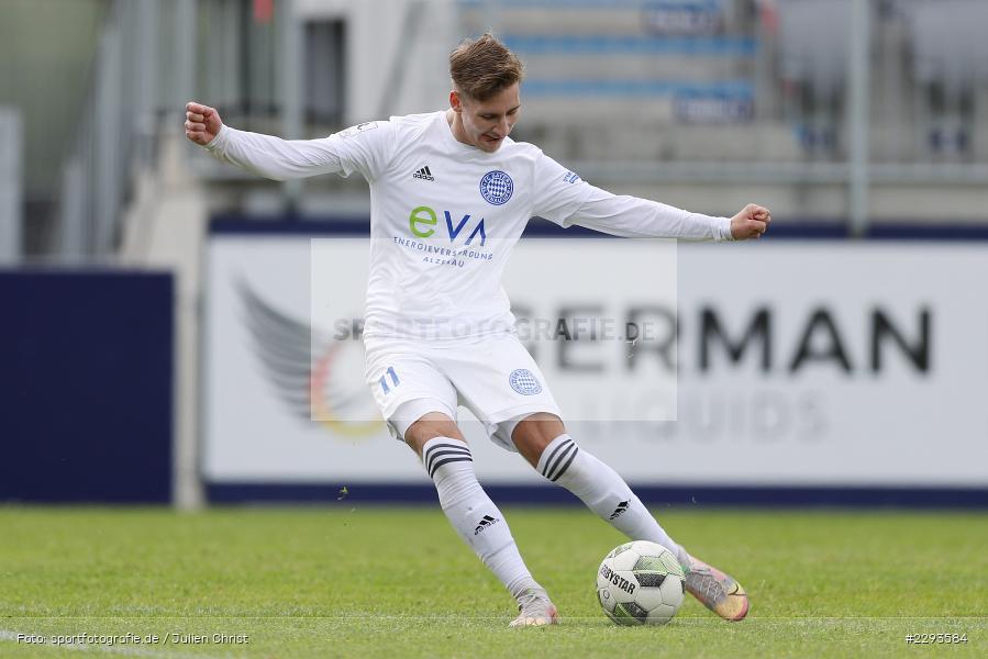 Maximilian Brauburger, Main-Echo Arena, Alzenau, 15.05.2021, DFB, sport, action, Fussball, Deutschland, Mai 2021, Saison 2020/2021, TSV, FCB, 4. Liga, Regionalliga, Regionalliga Südwest, TSV Schott Mainz, FC Bayern Alzenau - Bild-ID: 2293584