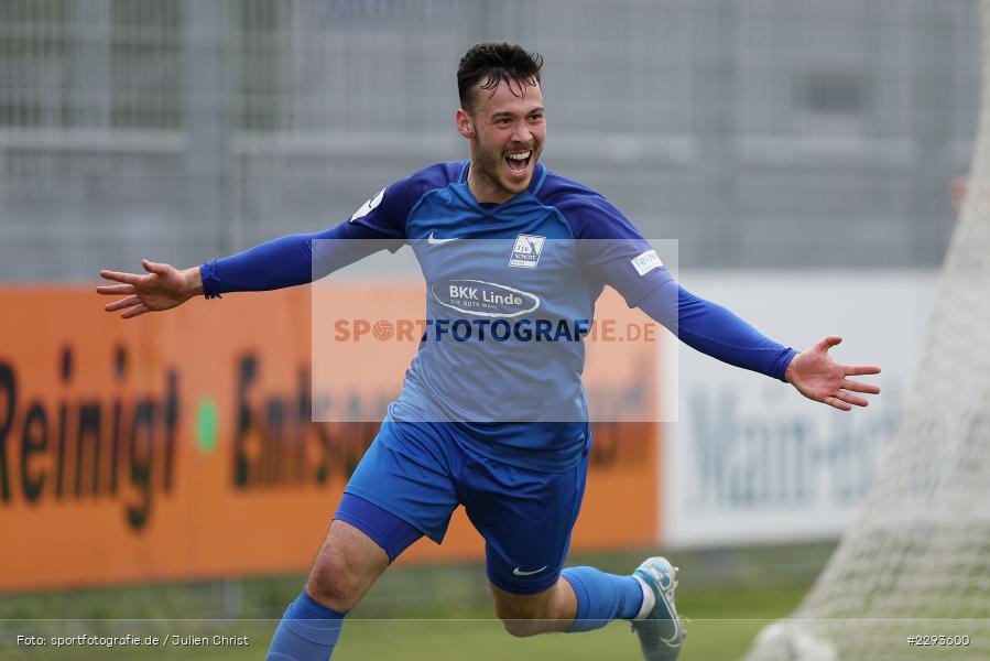 Emotionen, Freude, Torjubel, Silas Schwarz, Main-Echo Arena, Alzenau, 15.05.2021, DFB, sport, action, Fussball, Deutschland, Mai 2021, Saison 2020/2021, TSV, FCB, 4. Liga, Regionalliga, Regionalliga Südwest, TSV Schott Mainz, FC Bayern Alzenau - Bild-ID: 2293600